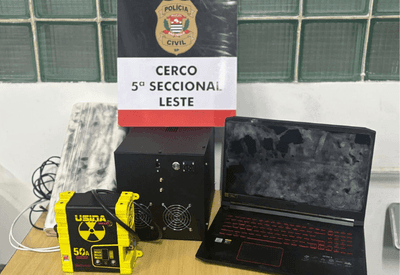 Polícia desativa central clandestina de SMS usada em golpes em SP