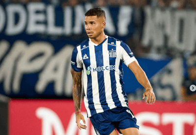 Jogador do Talleres acusa atleta do São Paulo de xenofobia após jogo no Morumbis