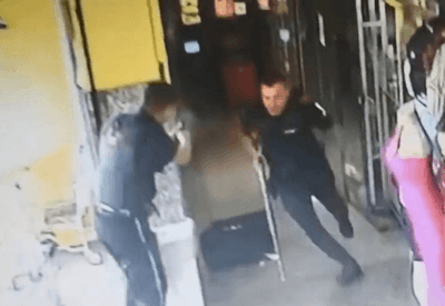 Vídeo: bandidos usam fuzil para tentar roubar supermercado em São Paulo