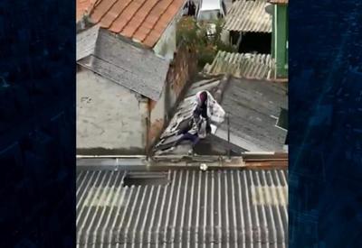 SP: suspeitos fogem pelo telhado durante operação na Cracolândia