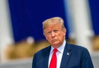 Juiz adia decisão sobre condenação de Trump em caso de suborno a atriz pornô
