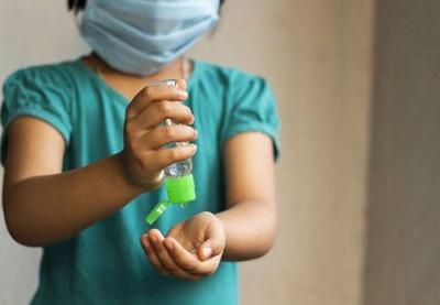 EUA: casos de coronavírus em crianças sobem 40% em julho