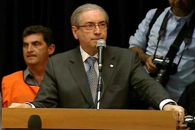 Eduardo Cunha afirma que não vai renunciar