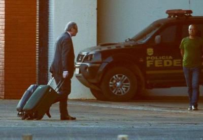 Justiça revoga prisão de Eduardo Cunha, mas o proíbe de deixar o país