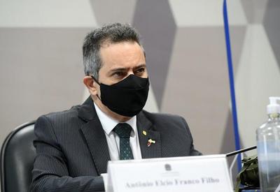 Élcio Franco: Aquisição de cloroquina em 2020 foi para tratar malária