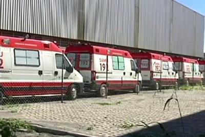 Em MG, quase 20 ambulâncias do Samu estão paradas em um galpão