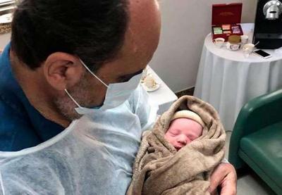 Em "guerra cruel pela vida", prefeito de BH comemora nascimento da neta