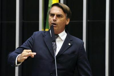Em recuperação no Rio, Jair Bolsonaro se manifesta pelas redes sociais
