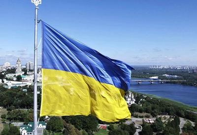 Concentração de forças russas leva EUA a transferir embaixada na Ucrânia