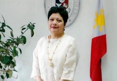 Embaixadora que agrediu empregada doméstica volta para as Filipinas