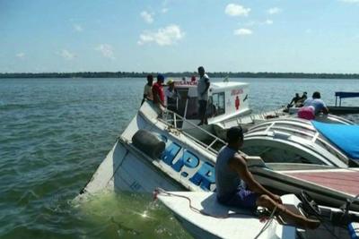 Embarcação naufraga com cerca de 70 pessoas a bordo no Pará 