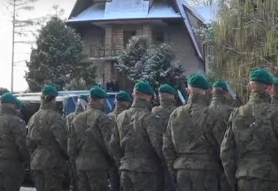 Vítima de ataque com míssil ucraniano é enterrado na Polônia