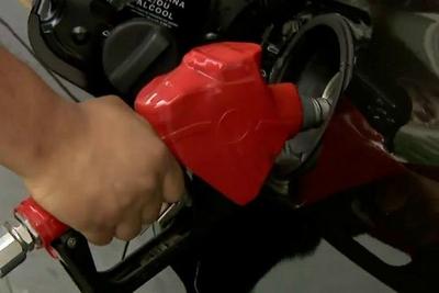 Esperada queda no preço da gasolina não acontece e postos culpam o etanol