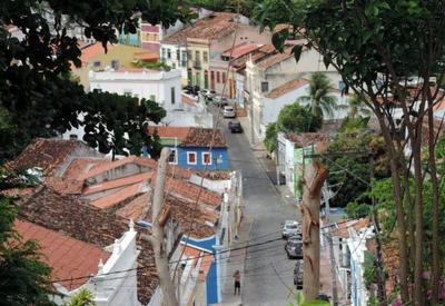 Olinda e Recife amanhecem sem frevo com a proibição de aglomerações