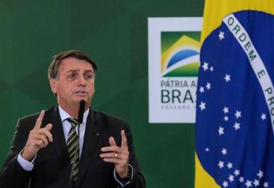 Bolsonaro diz que governo procura novo formato para auxílio emergencial