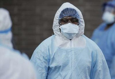 Estados Unidos registram quase 2 mil mortes por coronavírus em 24 horas