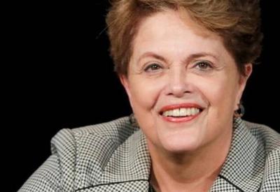 Ex-presidente Dilma tem alta de hospital em Porto Alegre