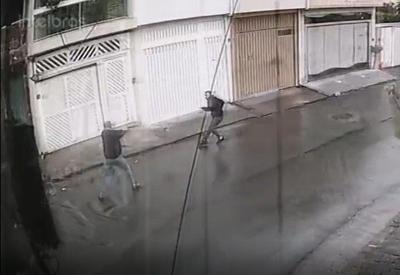 Homem é assassinado após reagir a abordagem de falsos policiais em SP