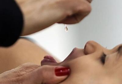 Vacina em gotinhas é substituída por versão injetável a partir desta segunda-feira (4)