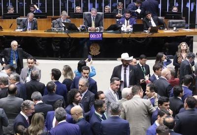 Corte de gastos: Câmara deve votar PEC do novo pacote fiscal nesta quinta-feira (19)