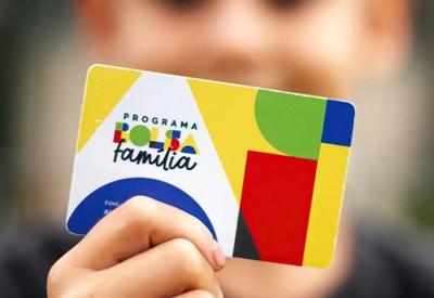Sete em cada dez brasileiros apoiam a ampliação do Bolsa Família, aponta Datafolha