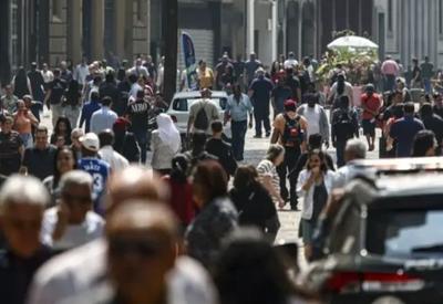 Otimismo do brasileiro para ano novo é o menor desde 2020, aponta Datafolha