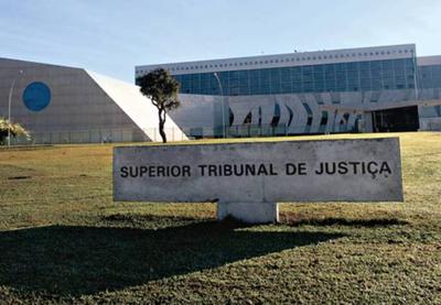 STJ libera soltura de presos com direito a pagar fiança