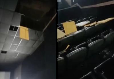 Teto de cinema em shopping desaba durante sessão de 'Invocação do Mal 4'