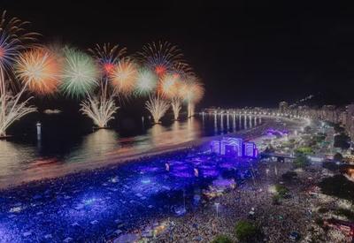 RJ e SP comemoram chegada de 2025 com super queima de fogos; veja fotos