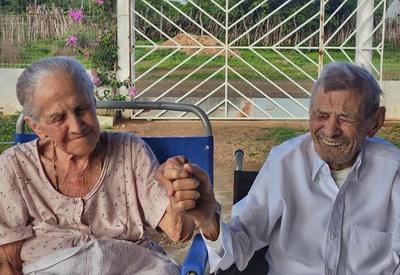 Casal brasileiro entra para o Guinness com casamento mais longo da história