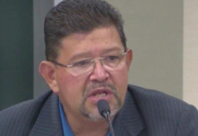 Vereador de Bertioga é condenado por homofobia após se recusar a ler projeto LGBT