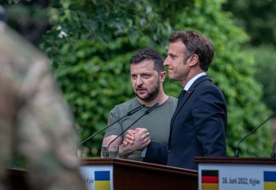 França sedia cúpula de emergência para debater guerra na Ucrânia