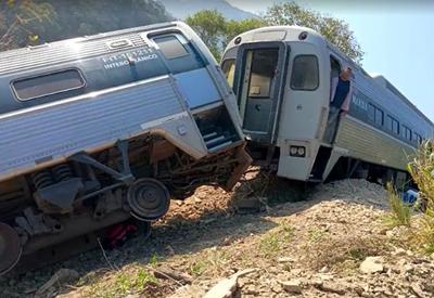 Acidente de trem interoceânico deixa 13 mortos e quase 100 feridos no México