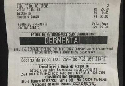 Funcionária do Burger King é demitida após identificar cliente como 'debmental'