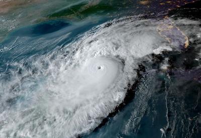 EUA: meteorologistas preveem temporada de furacões acima do normal para 2025