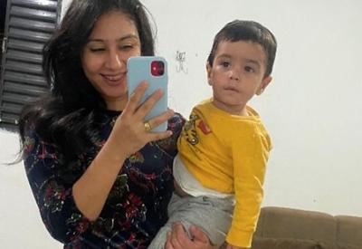 “Levou meu coração”, diz mãe de menino que morreu após ser esquecido em carro por dona de creche 