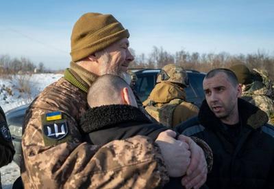 Rússia e Ucrânia concluem nova troca de prisioneiros de guerra