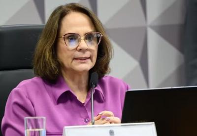 Damares Alves aponta fragilidade na candidatura de Flávio Bolsonaro e pede vice mulher