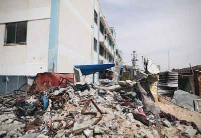Ataque israelense em escola usada pela ONU em Gaza deixa ao menos 33 mortos
