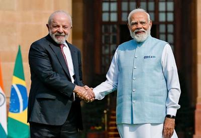 Na Índia, Lula e Modi firmam acordo sobre minerais críticos e terras raras