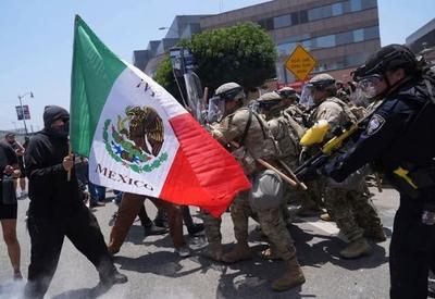 Prefeita de Los Angeles culpa Trump por aumentar tensões em protestos na cidade