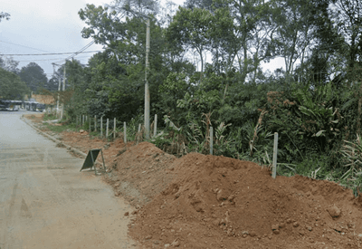Homem é encontrado morto dentro de carro em córrego em Mauá (SP)