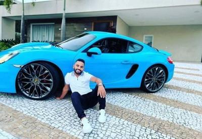 Influenciador Filippe Ribeiro é preso acusado de aplicar golpes na compra e venda de carros