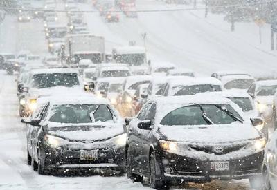 Alerta de nevasca nos Estados Unidos e Europa faz voos serem cancelados