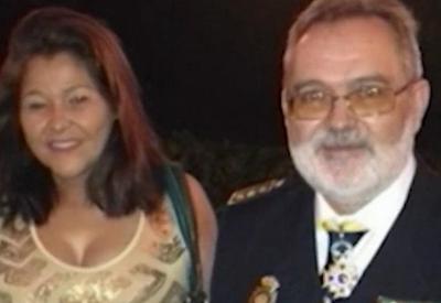 Diplomata espanhol acusado de matar esposa enfrenta júri