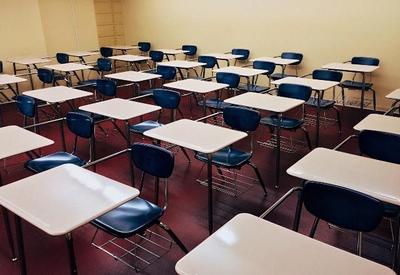 Professores de SP anunciam greve contra aulas presenciais