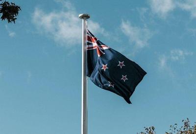 Nova Zelândia anuncia reabertura de fronteiras para turistas em abril