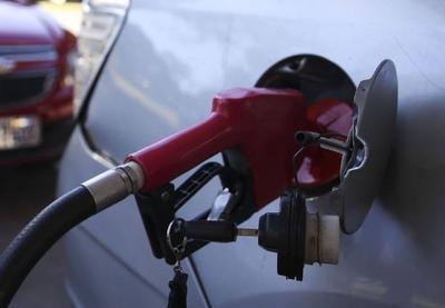 Gasolina e alimentos puxam alta de 0,24% da inflação em agosto