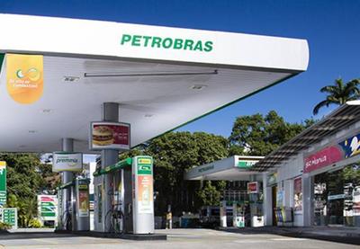 Gasolina sobe 4% nas refinarias, anuncia Petrobras