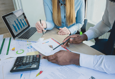 Pix avança entre empresas, mas maioria ainda tem dificuldade para acompanhar gastos em tempo real